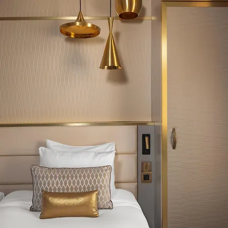 Niepce Paris, Curio Collection By Hilton Hotel Exterior photo