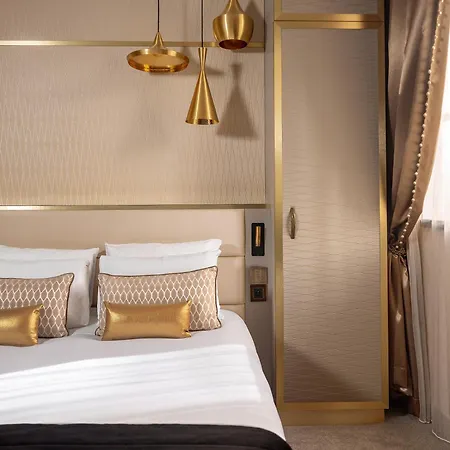 Niepce Paris, Curio Collection By Hilton Hotel Exterior photo