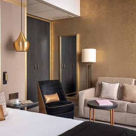 Niepce Paris, Curio Collection By Hilton Hotel Exterior photo